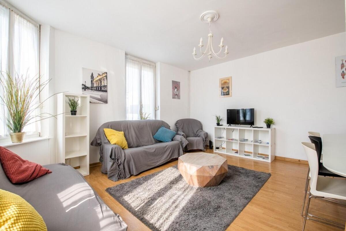 Maison Cosy 4 Chambres, Terrasse, Garage Prive Apartment *